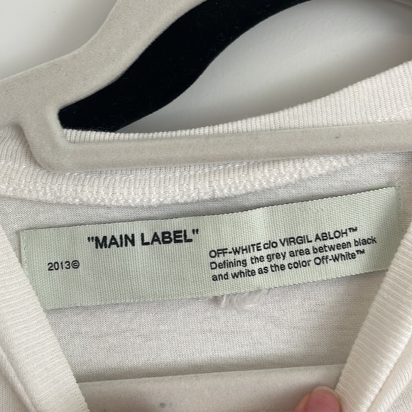 Off-White Long Sleeve - Picture 4 of 5